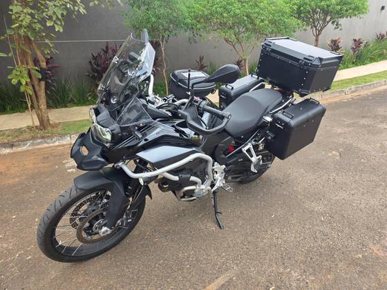 BMW F 850 GS ADVENTURE PREMIUM BMW F 850 GS ADVENTURE PREMIUM